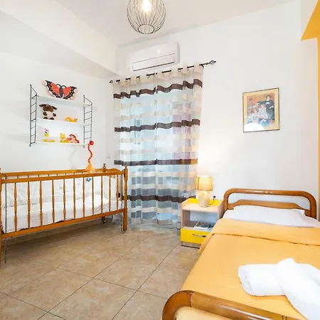 Port * Chania (Crete)